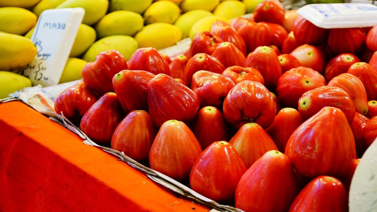 کمیاب ترین میوه ها از سراسر جهان را کجا می توان پیدا کرد؟